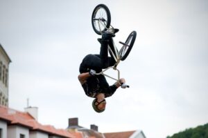 Czym jest BMX freestyle? Zasady