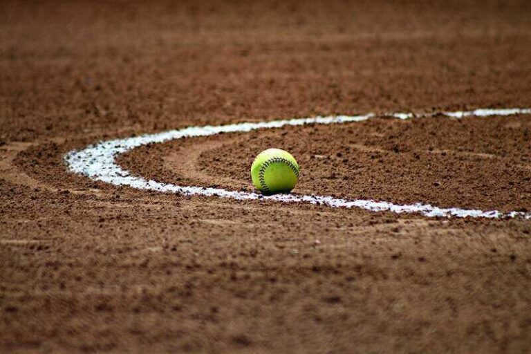 Czym jest Baseball? Zasady gry