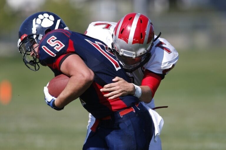 Futbol kanadyjski‎ - czym jest? Zasady gry