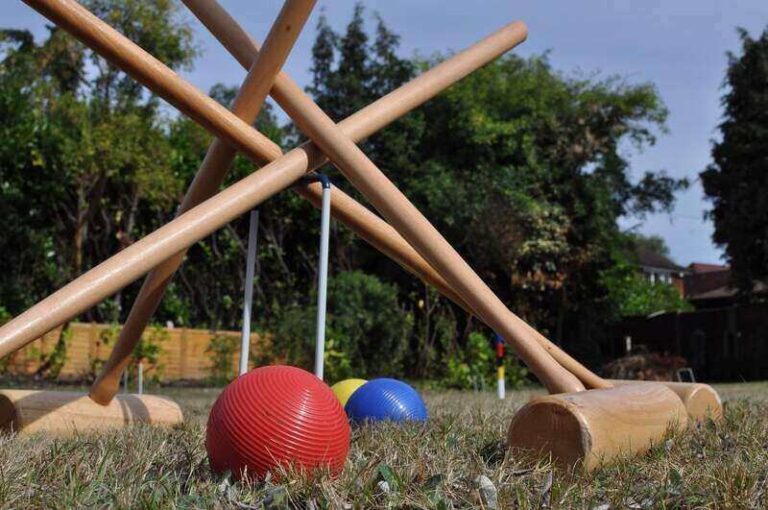 Krokiet - czym jest i na czym polega?