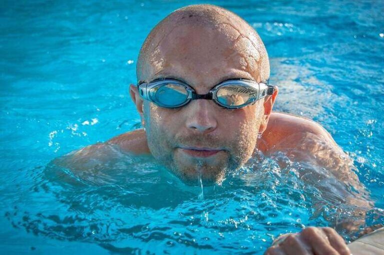 Maraton pływacki - czym jest i na czym polega?